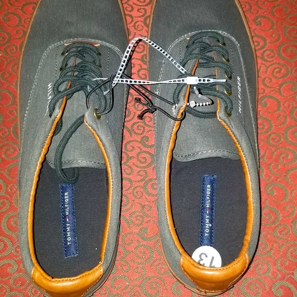 Mens sneakers